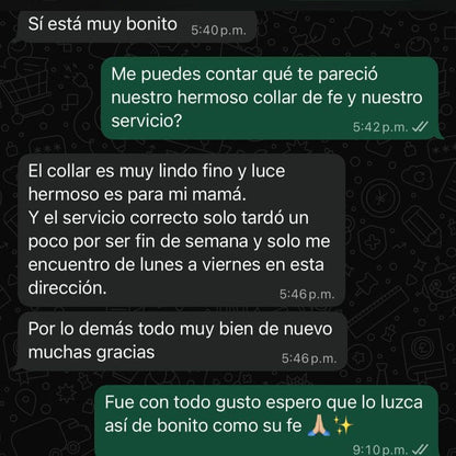 Luz de Cristo: El Sagrado Corazón en Cristal Infinito