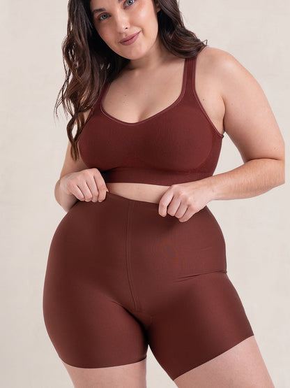 Truekind® Seamless Stretch Mid-Waist Short